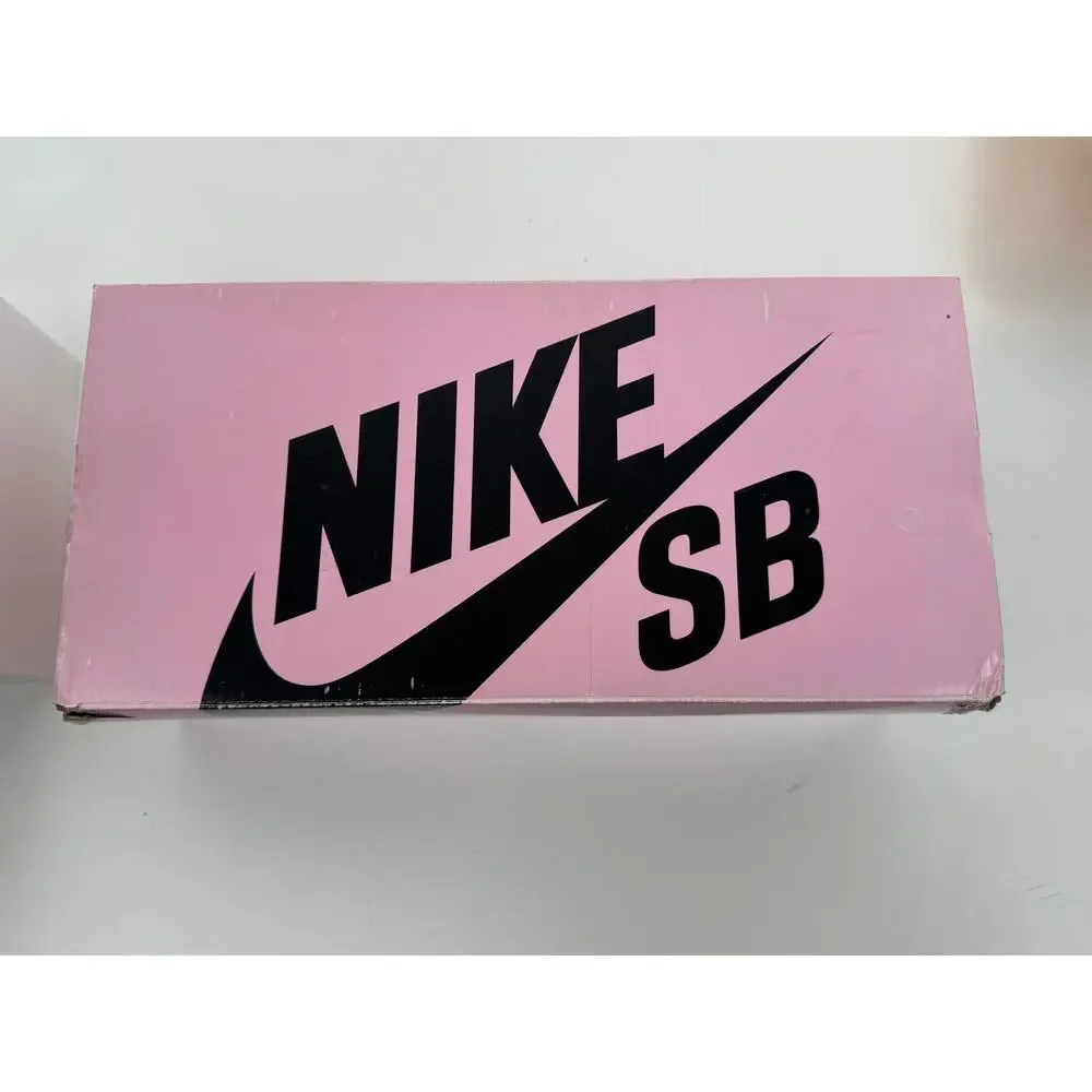 Nike SB Dunk Low TRD QS 